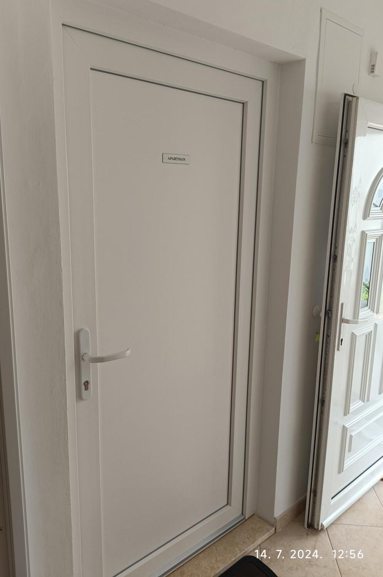 Studio Apartment 3E Split Exterior foto